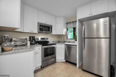14 N Main St, Hackettstown, NJ 07840 photo 9