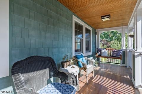 27 Columbus Ave, Montclair, NJ 07042 photo 4