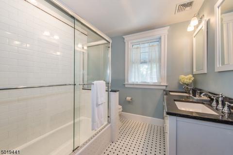 35 Godfrey Rd, Montclair, NJ 07043 photo 17