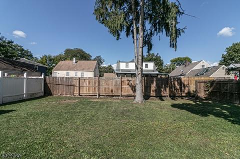 821 Dill Ave, Linden, NJ 07036 photo 19