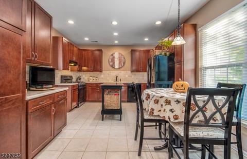 31 Brock Ln, Hackettstown, NJ 07840 photo 7