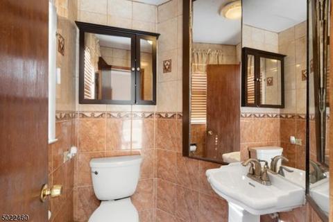 247 N Mountain Ave, Montclair, NJ 07043 photo 19