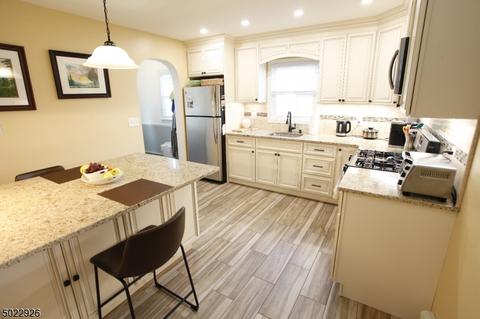 17 E 13th St, Linden, NJ 07036 photo 5
