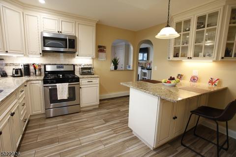 17 E 13th St, Linden, NJ 07036 photo 6