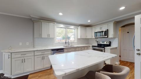 604 Duquesne Ter, Union, NJ 07083 photo 4
