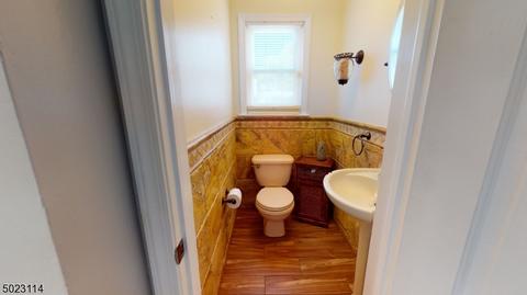 604 Duquesne Ter, Union, NJ 07083 photo 16