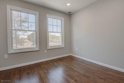 48 Label St, Montclair, NJ 07042 photo 8