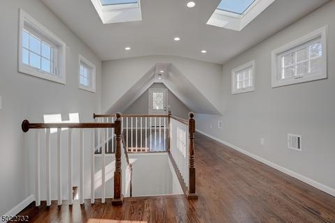 48 Label St, Montclair, NJ 07042 photo 9