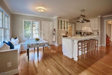 18 Cherry Ln, Mendham, NJ 07945 photo 6