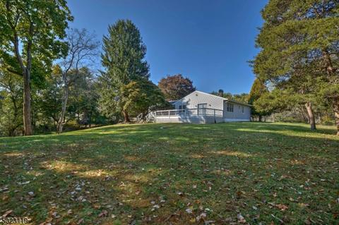 18 Cherry Ln, Mendham, NJ 07945 photo 23
