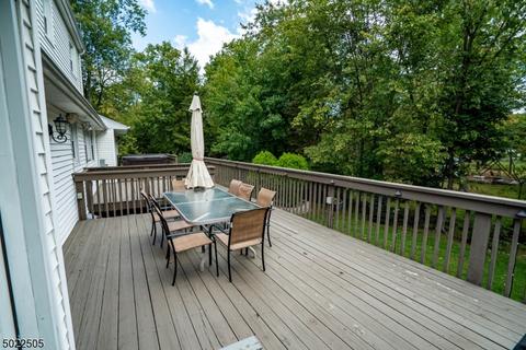 34 Whittaker Ct, Wayne, NJ 07470 photo 18
