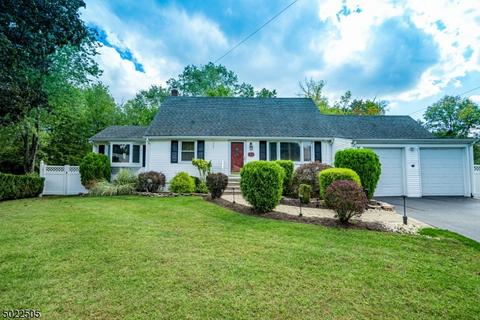 34 Whittaker Ct, Wayne, NJ 07470 photo 1