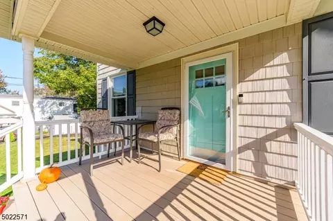 24 Morris Ave, Summit, NJ 07901 photo 2