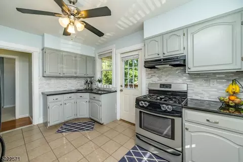 24 Morris Ave, Summit, NJ 07901 photo 8