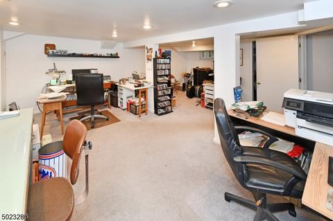 310 Spencer Pl, Paramus, NJ 07652 photo 18
