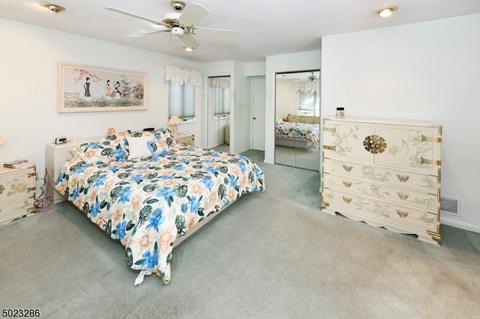310 Spencer Pl, Paramus, NJ 07652 photo 11