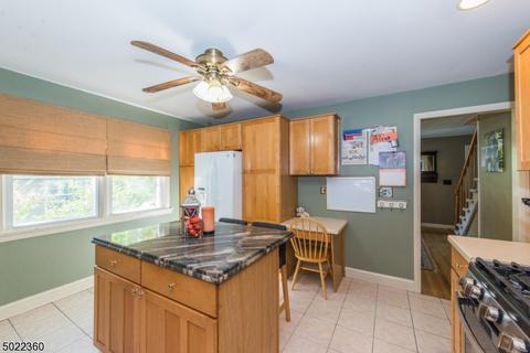 53 E Lake Trl, Wayne, NJ 07470 photo 7