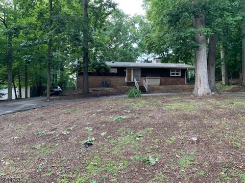 81 Sheffield Rd, Wayne, NJ 07470 photo 1