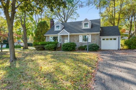 255 Henry St, Paramus, NJ 07652 photo 4