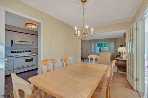 255 Henry St, Paramus, NJ 07652 photo 12