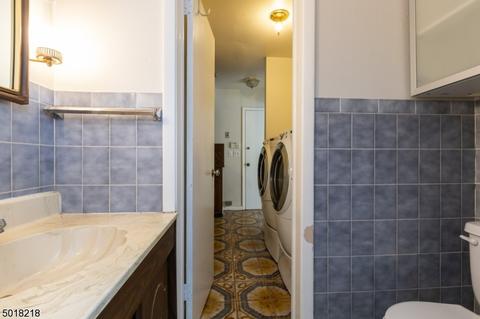 453 Paramus Rd, Paramus, NJ 07652 photo 12