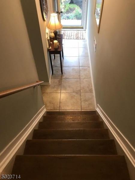 25 Rushmore Ln, Hackettstown, NJ 07840 photo 3