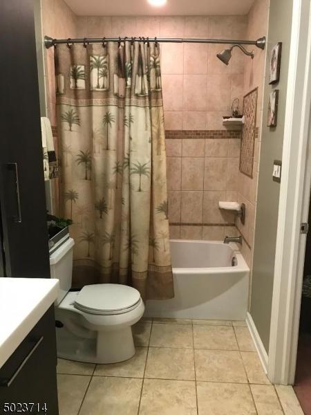 25 Rushmore Ln, Hackettstown, NJ 07840 photo 11