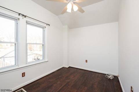 534 W 6th St, Plainfield, NJ 07060 photo 5