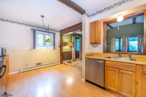 653 Colfax Rd, Wayne, NJ 07470 photo 5