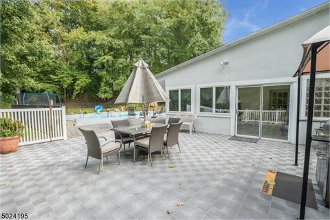 82 Ridgeview Ter, Wayne, NJ 07470 photo 23