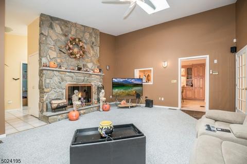 82 Ridgeview Ter, Wayne, NJ 07470 photo 8