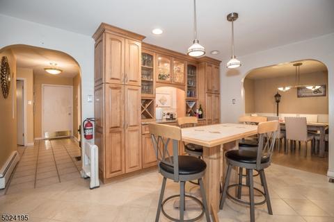 82 Ridgeview Ter, Wayne, NJ 07470 photo 5