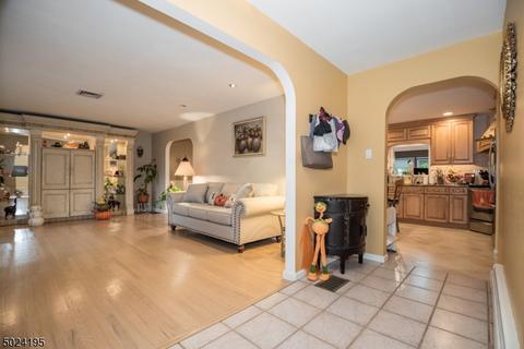 82 Ridgeview Ter, Wayne, NJ 07470 photo 14