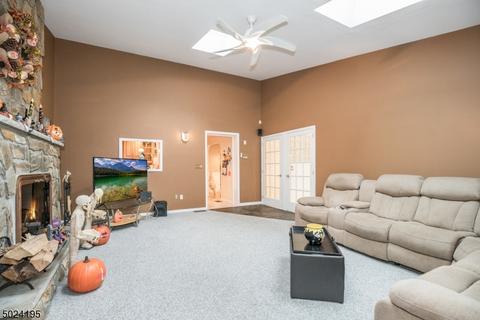 82 Ridgeview Ter, Wayne, NJ 07470 photo 9