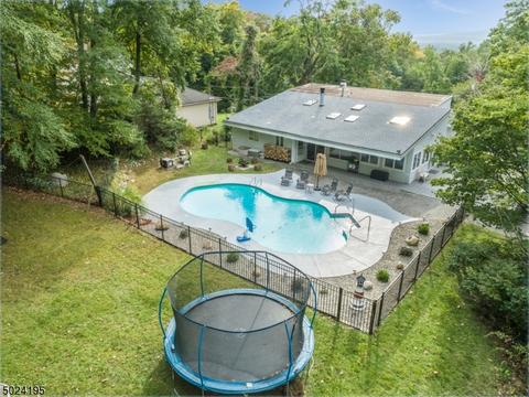 82 Ridgeview Ter, Wayne, NJ 07470 photo 24