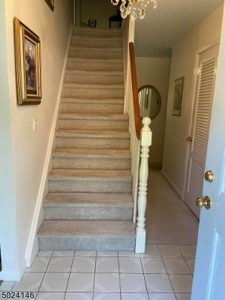 24 Manor Dr, Wayne, NJ 07470 photo 2