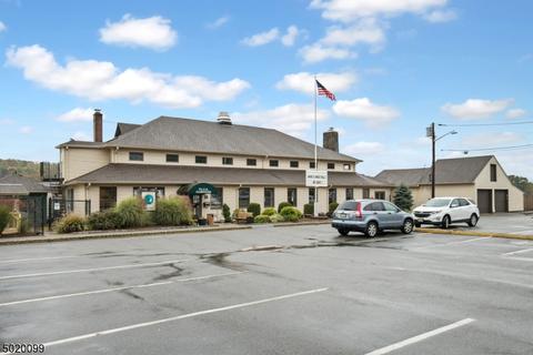 130 Beechwood Dr, Wayne, NJ 07470 photo 12