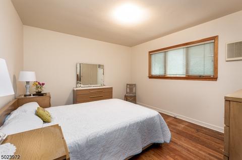 1559 Barton Rd, Union, NJ 07083 photo 5