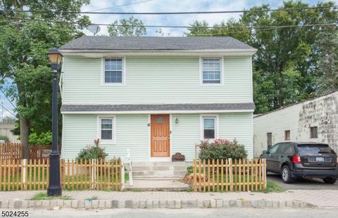 6 Sherman St, Wayne, NJ 07470 photo 1