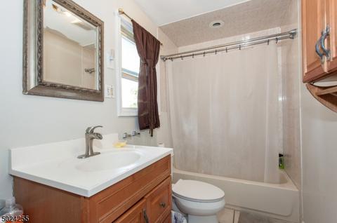 6 Sherman St, Wayne, NJ 07470 photo 17