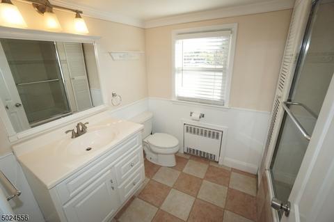 11 Harding Ave, Clark, NJ 07066 photo 17