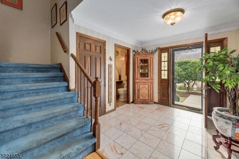 10 Galway Dr, Mendham, NJ 07945 photo 2