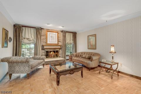 10 Galway Dr, Mendham, NJ 07945 photo 5