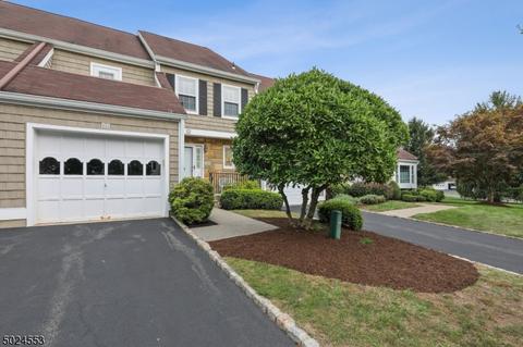 10 Galway Dr, Mendham, NJ 07945 photo 1