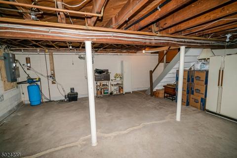 54 Colfax Rd, Wayne, NJ 07470 photo 14