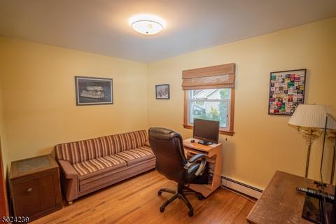 54 Colfax Rd, Wayne, NJ 07470 photo 9