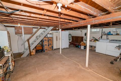 54 Colfax Rd, Wayne, NJ 07470 photo 13