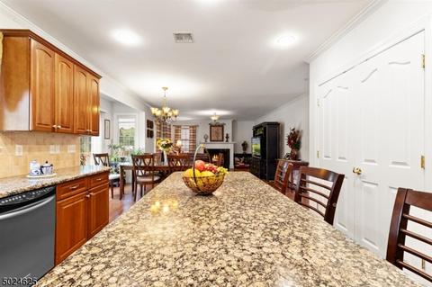 450 Bailey Ave, Union, NJ 07083 photo 8