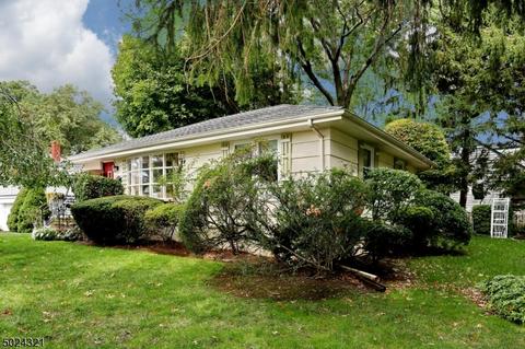57 Waldwick Ave, Waldwick, NJ 07463 photo 2