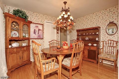 57 Waldwick Ave, Waldwick, NJ 07463 photo 6
